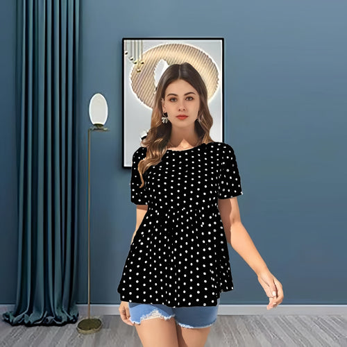 Chemise de maternité à pois, manches courtes et col rond, à la fois tendance et confortable