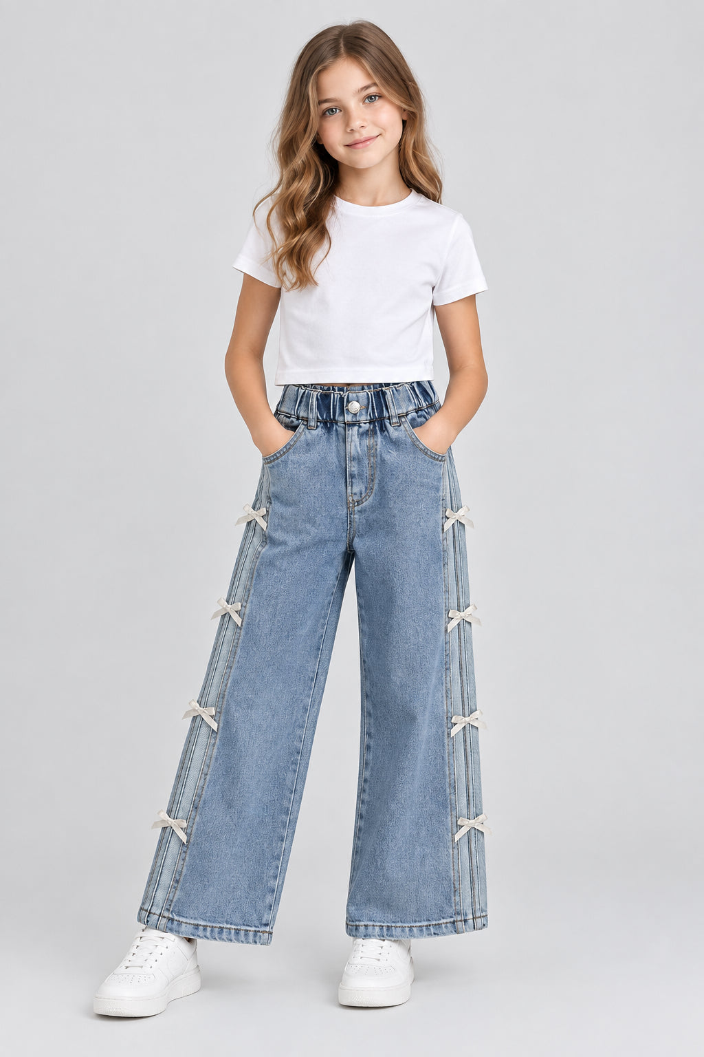 Pantalon en jean  avec joli nœud papillon