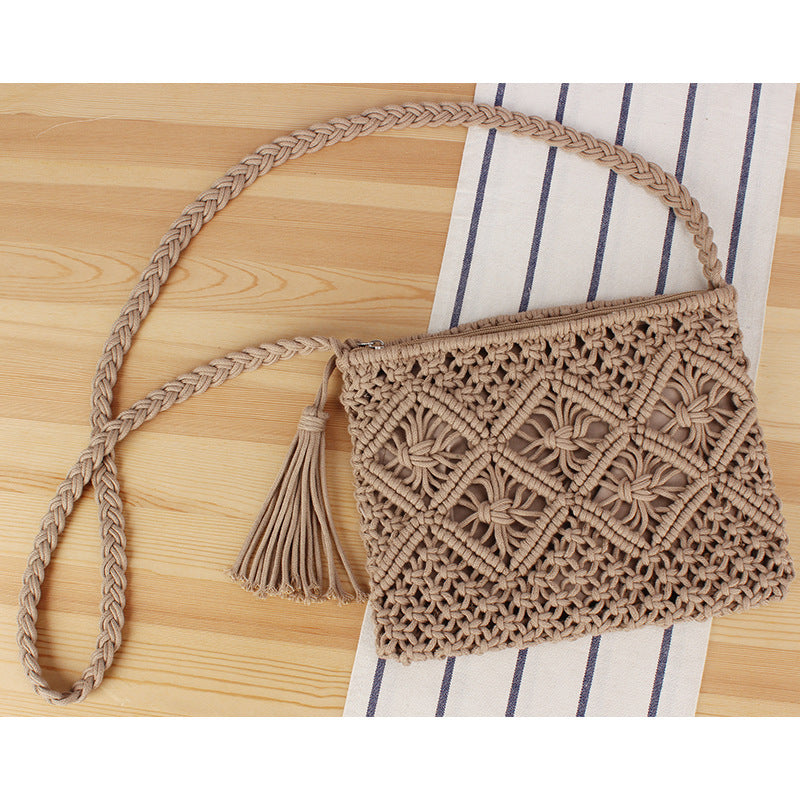 Sac à main tissé à pompon, sac à main tissé rétro, sac de plage pour les vacances d'été.