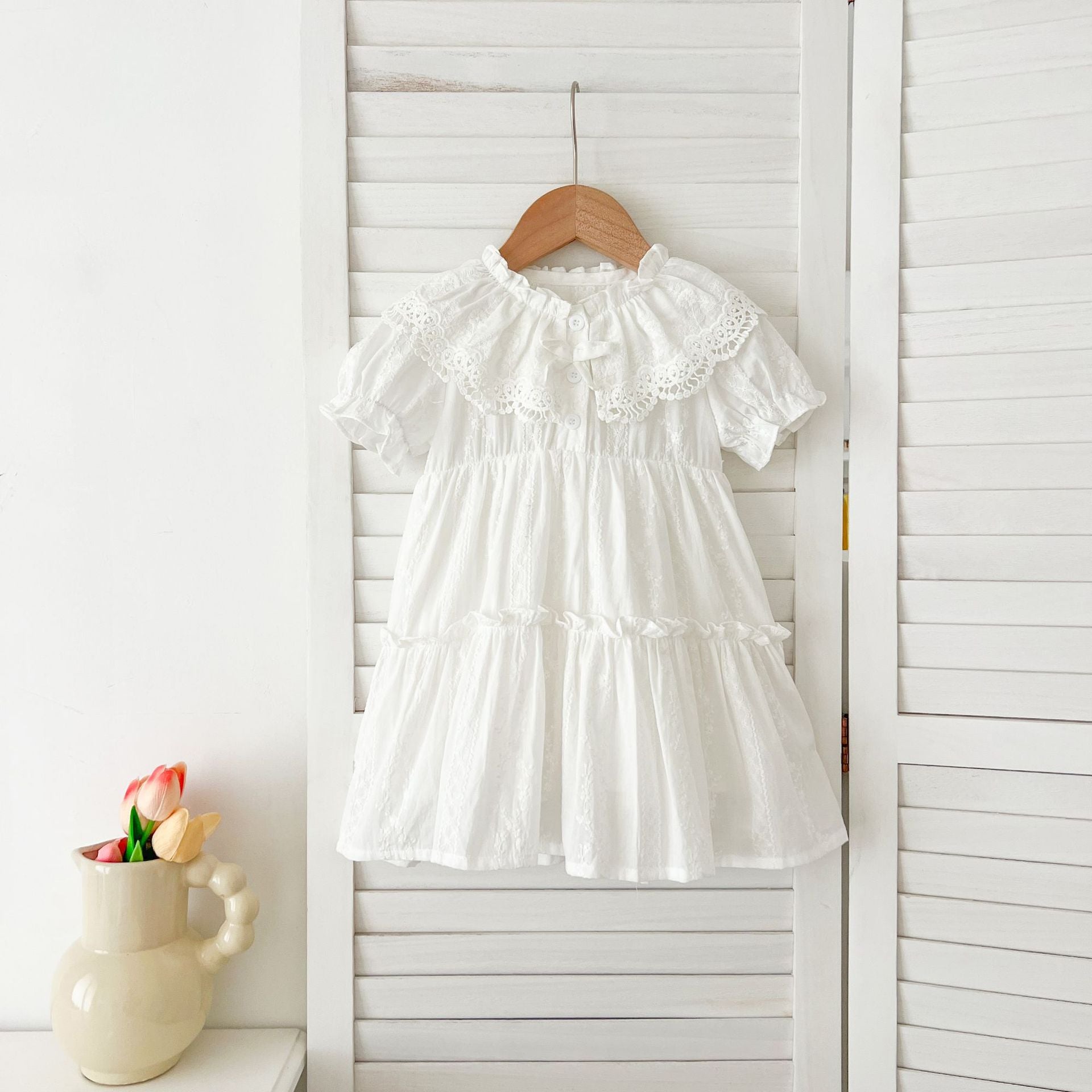 Robe pour fille avec col poupée en dentelle et manches courtes