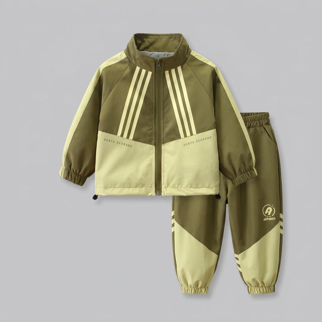 Ensemble deux pièces : veste coupe-vent et pantalon  de sport