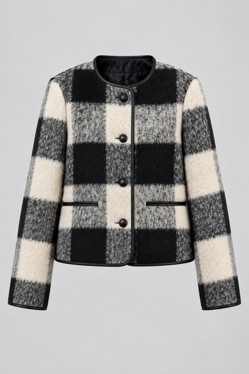 Manteau court en mélange de laine  avec doublure intérieure épaisse et ouatinée ; un vêtement d'extérieur tendance et décontracté.