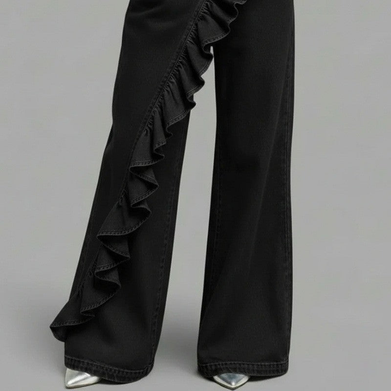 Pantalon en jean , taille mi-haute et coupe asymétrique