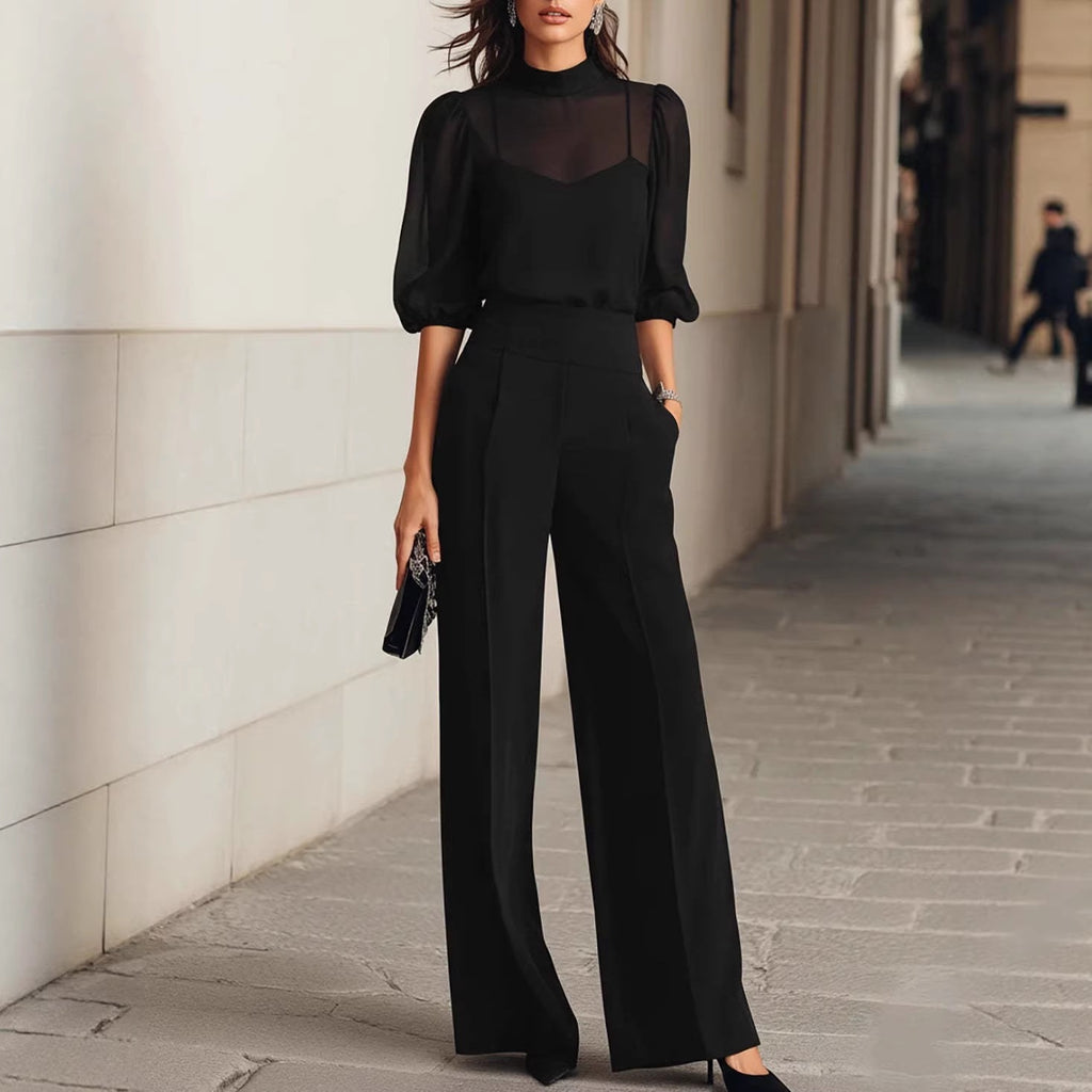 Ensemble  deux pièces pour femme : haut à manches courtes et pantalon large