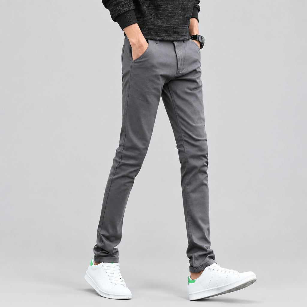 Pantalon 5 poches droit , couleur unie, avec elastane