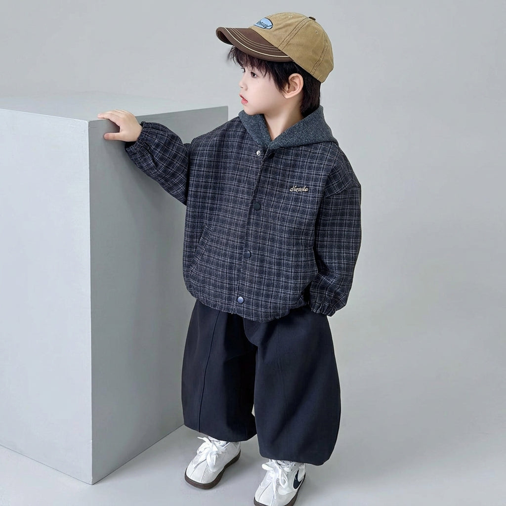 Ensemble 3 pièces, veste à carreaux , sweat à capuche et pantalon