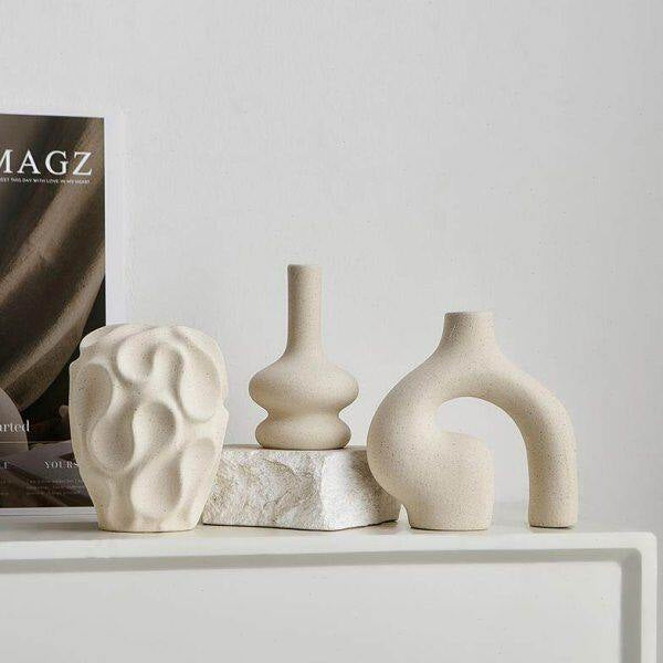 Trio de vases en céramique style bohème