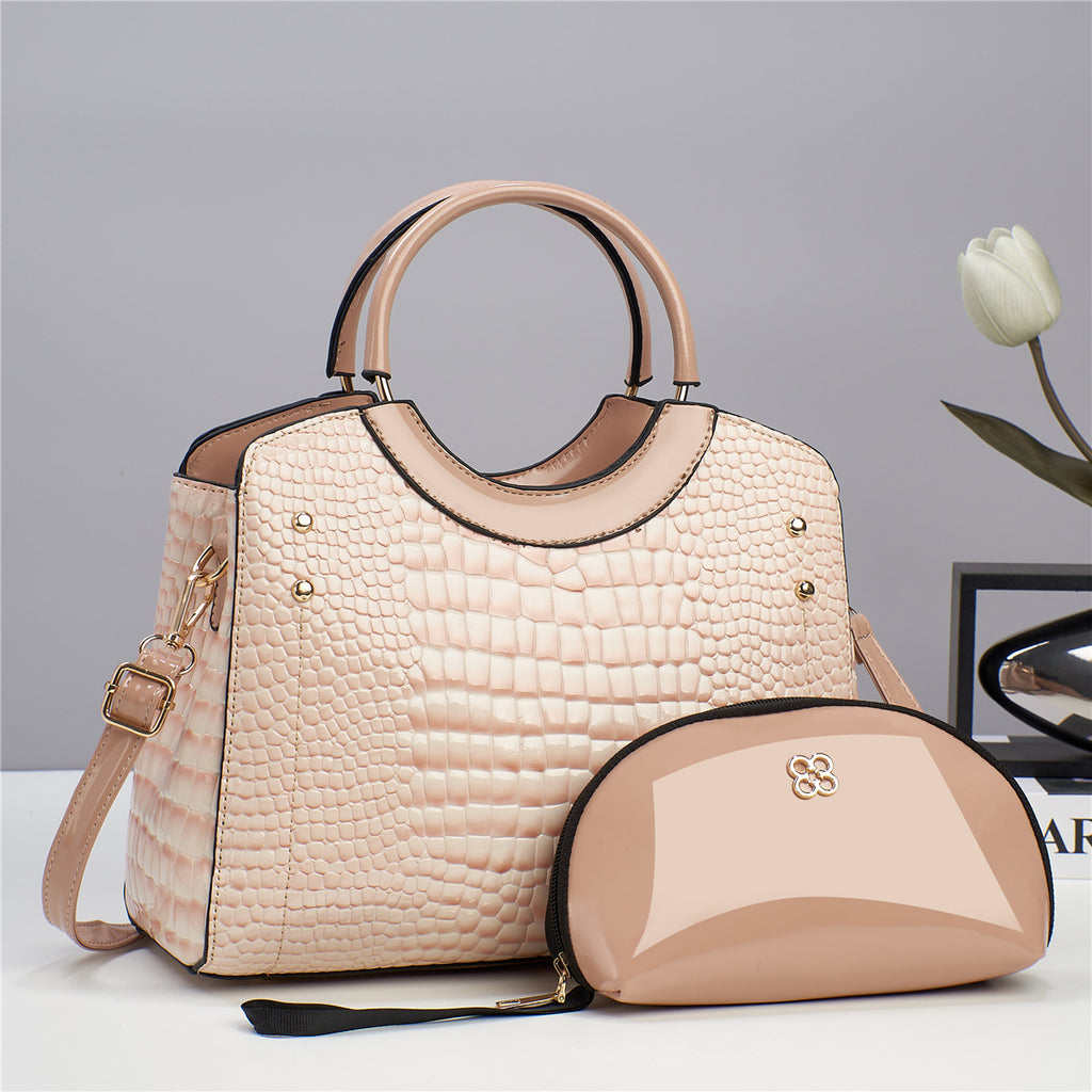 Sac à main effet peau de serpent brillant