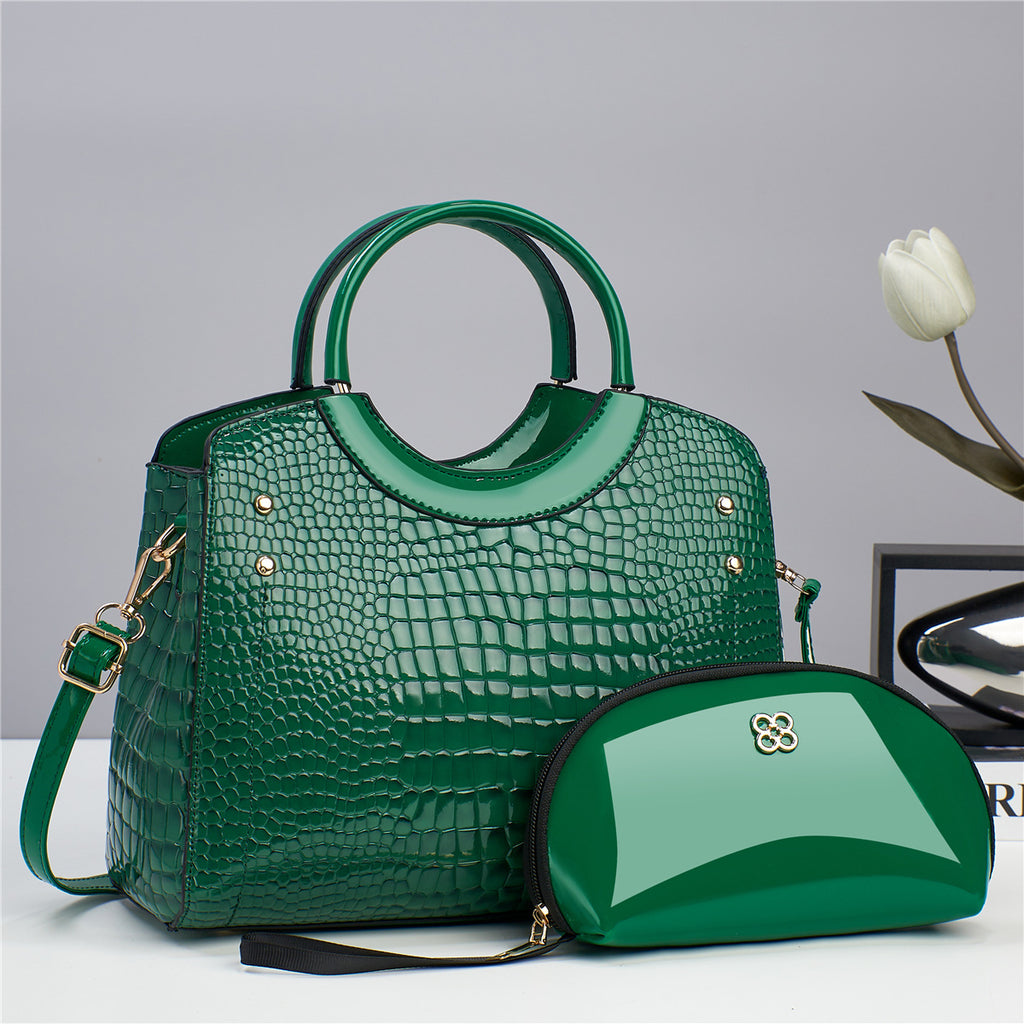 Sac à main effet peau de serpent brillant
