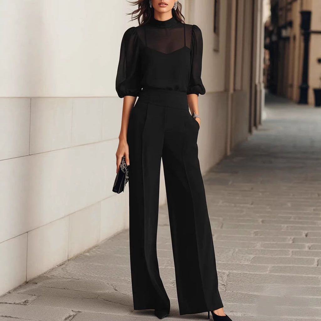 Ensemble  deux pièces pour femme : haut à manches courtes et pantalon large