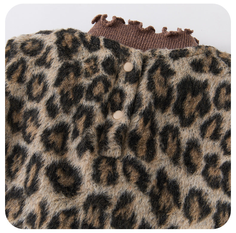 Robe à motif léopard