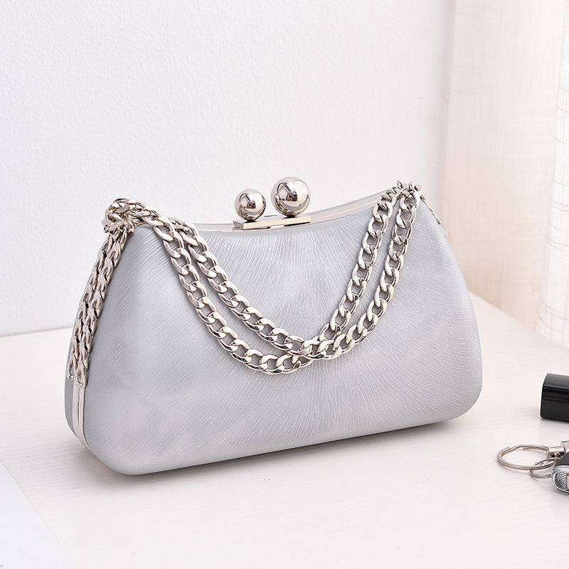 Sac à main minimaliste de soirée