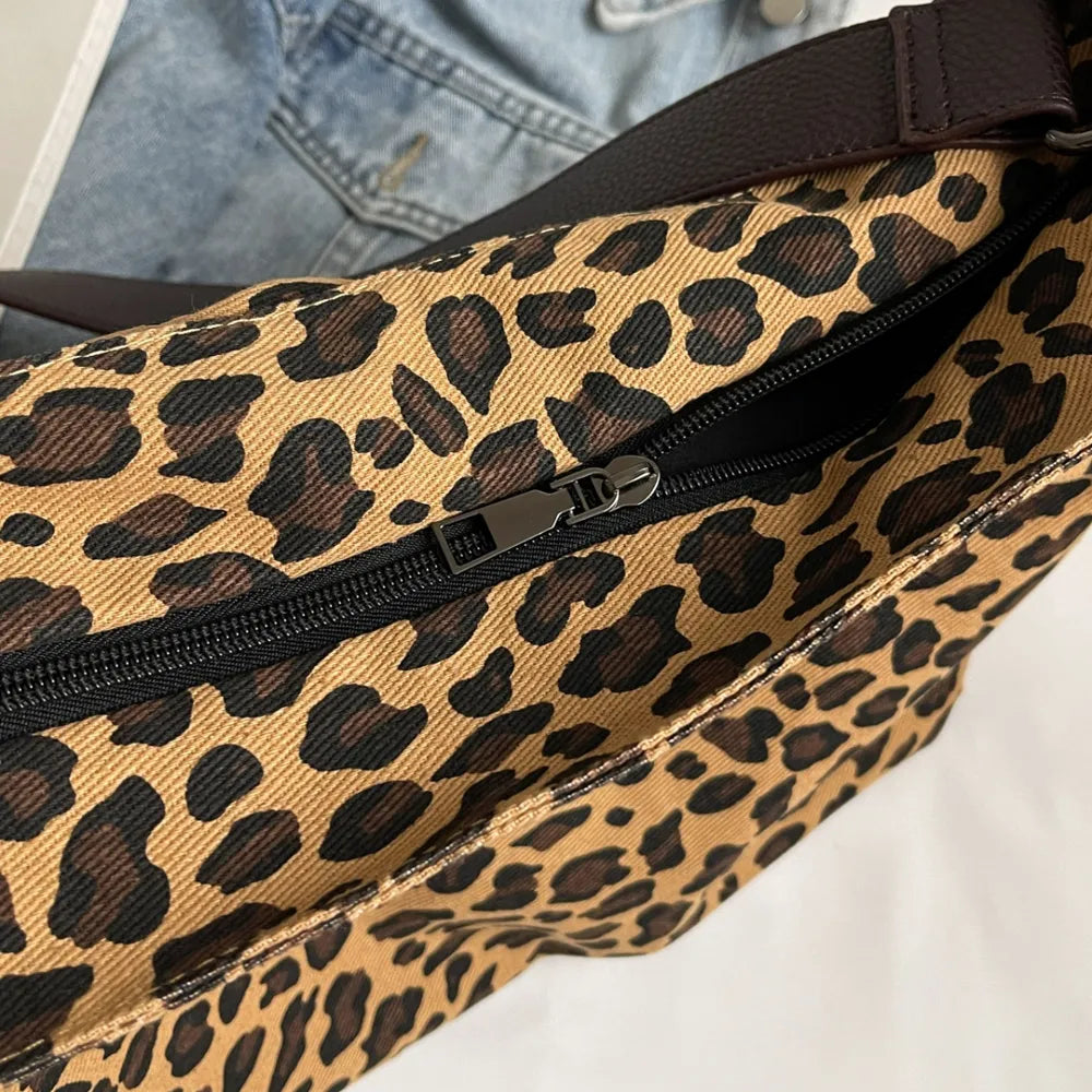 Sac cabas léopard à bandoulière ajustable