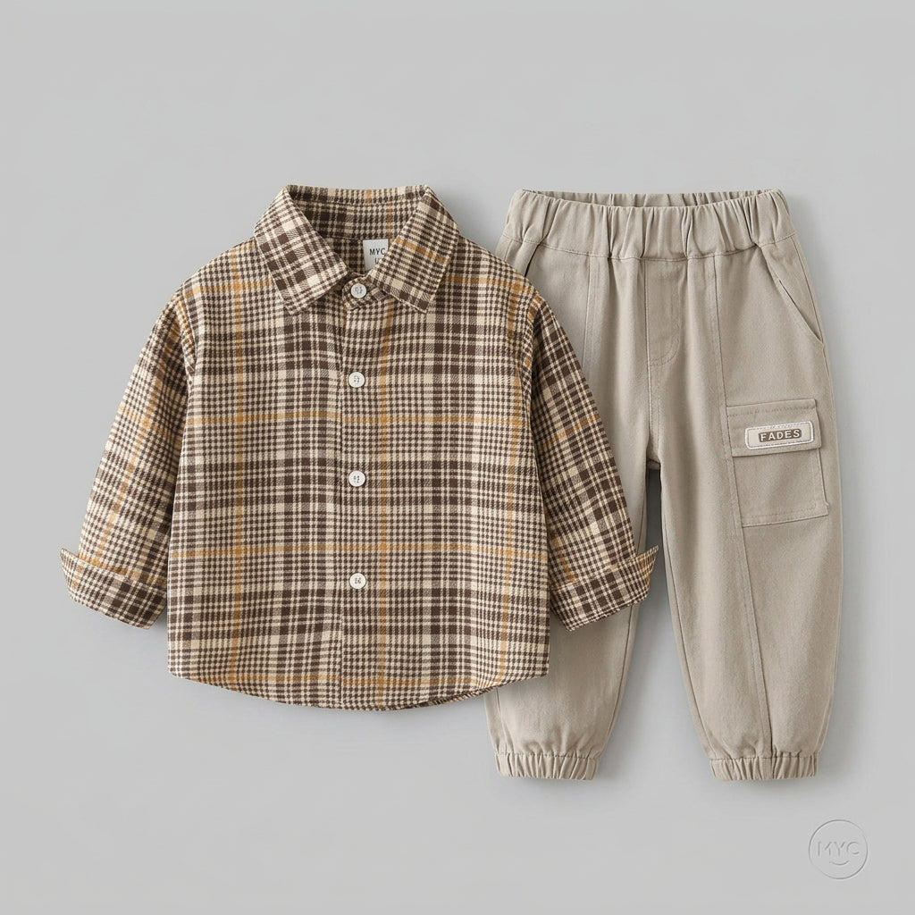Ensemble décontracté deux pièces  avec chemise à carreaux