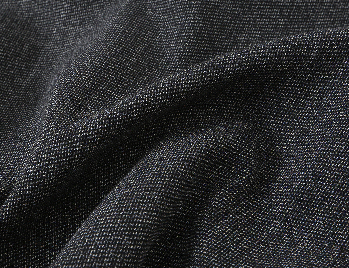 Ensemble veste et pantalon avec fermeture éclair latérale et détails à brides