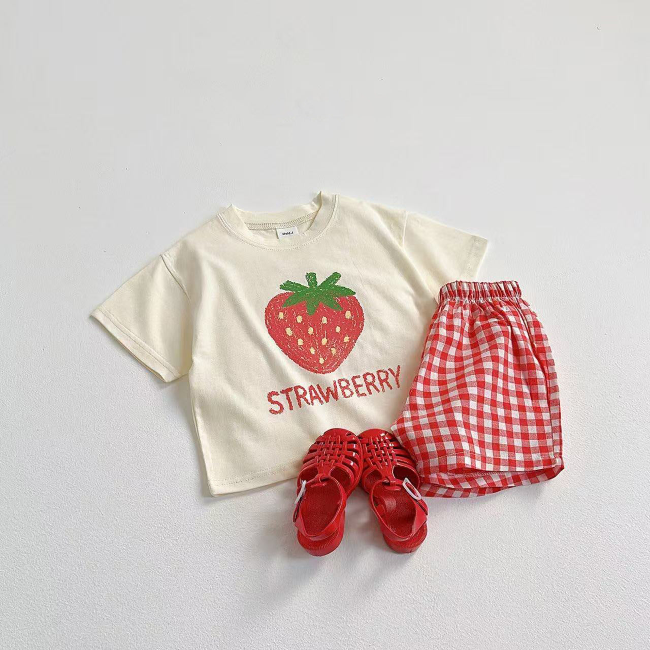 Ensemble à carreaux pour enfants avec imprimé de lettres et de fruits