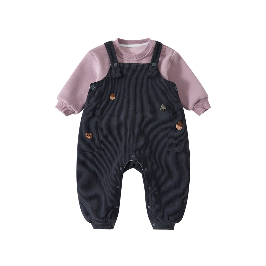 Salopette en velours, sweat-shirt pingouin