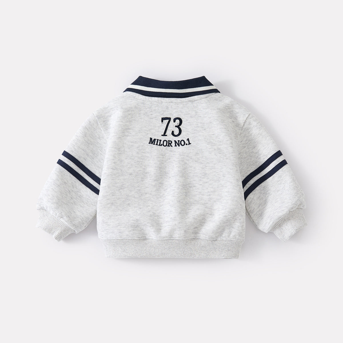 Ensemble avec pull polo et pantalon