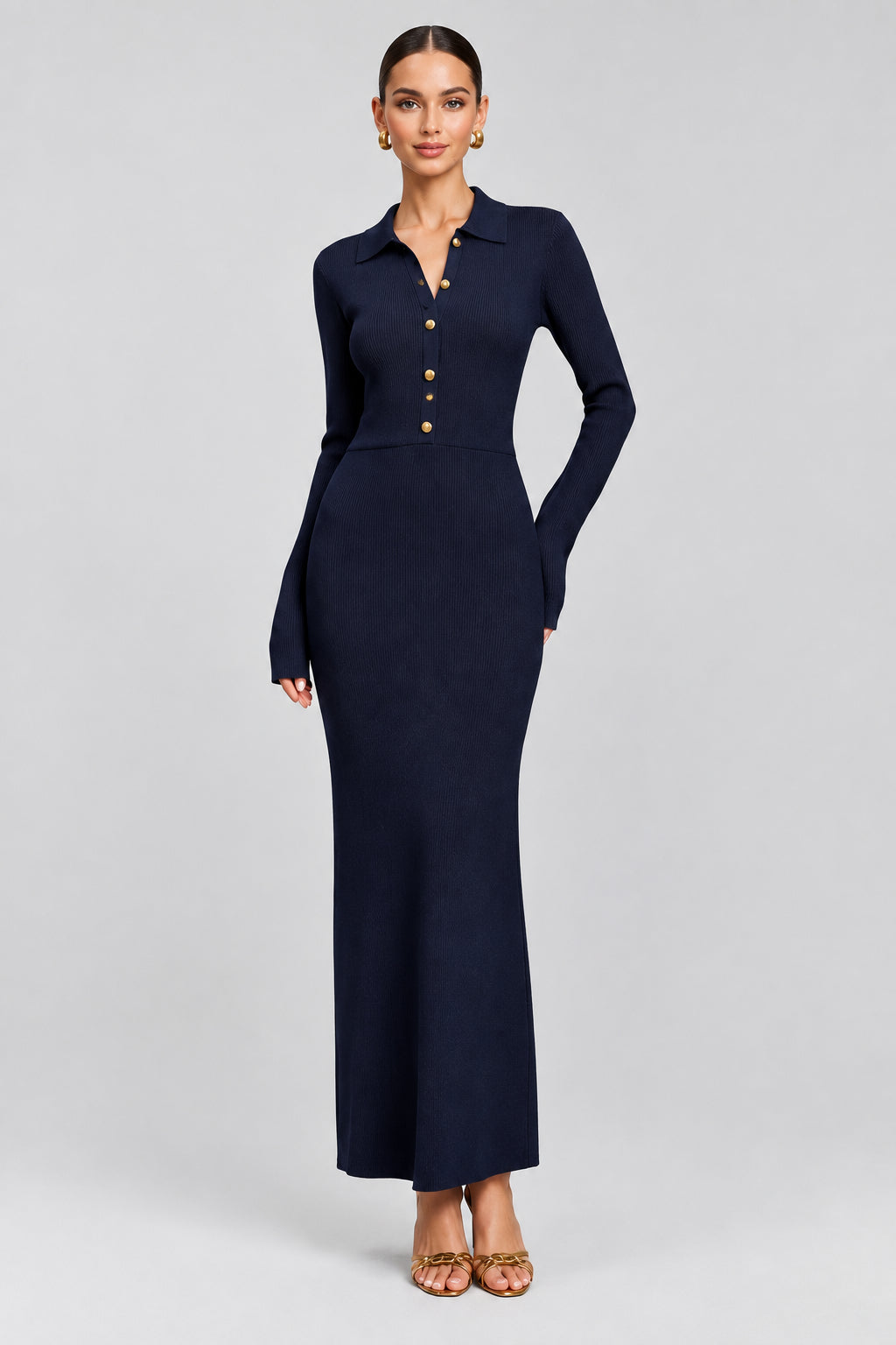 Robe en maille ,coupe ajustée, boutonnée, confortable, élégante et chic