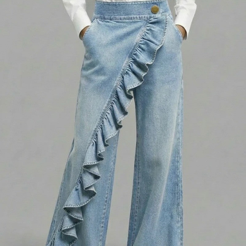 Pantalon en jean , taille mi-haute et coupe asymétrique