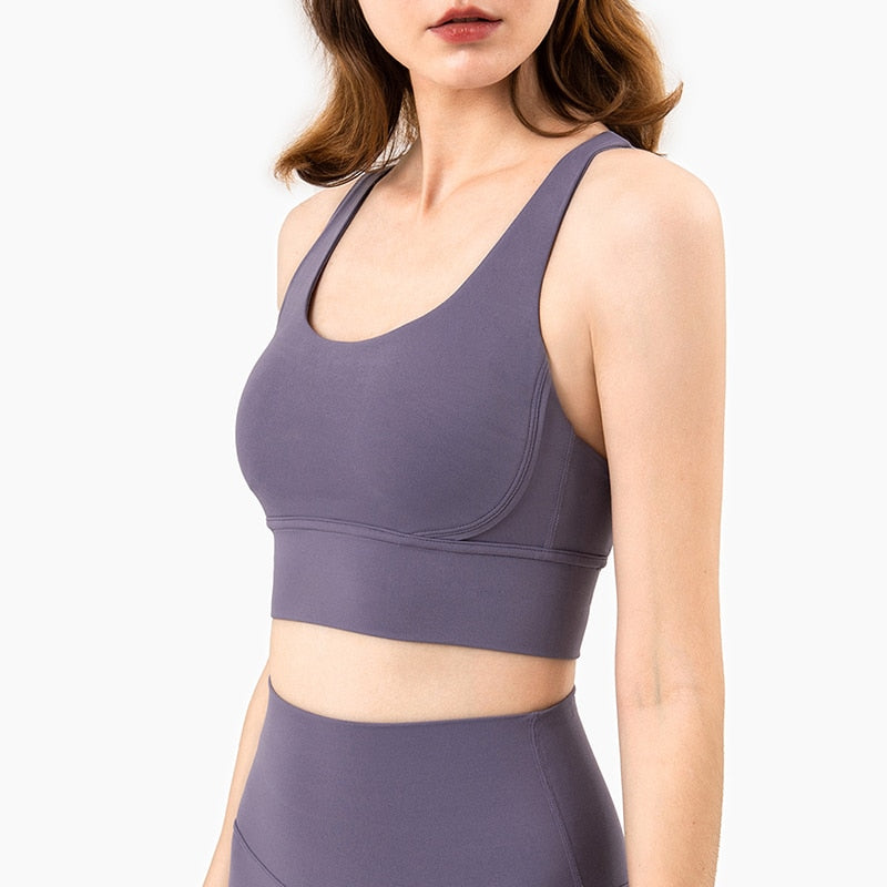 Ensemble de yoga  : leggings et hauts, tenue de sport fitness, soutien-gorge de yoga et leggings sans coutures, haut et pantalon de running.
