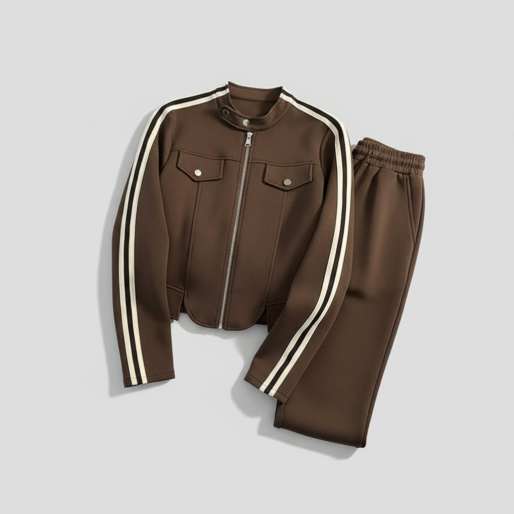 Ensemble sportif  : sweat zippé et pantalon large