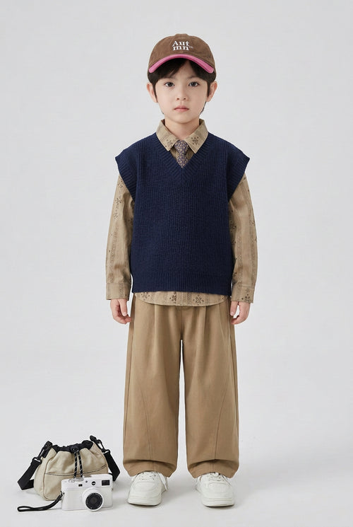Ensemble 3 pièces élégant , chemise, pantalon et pull sans manches