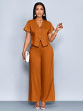 Ensemble deux pièces décontracté grande taille : cardigan asymétrique à manches courtes et col en V, pantalon droit et jambes larges.
