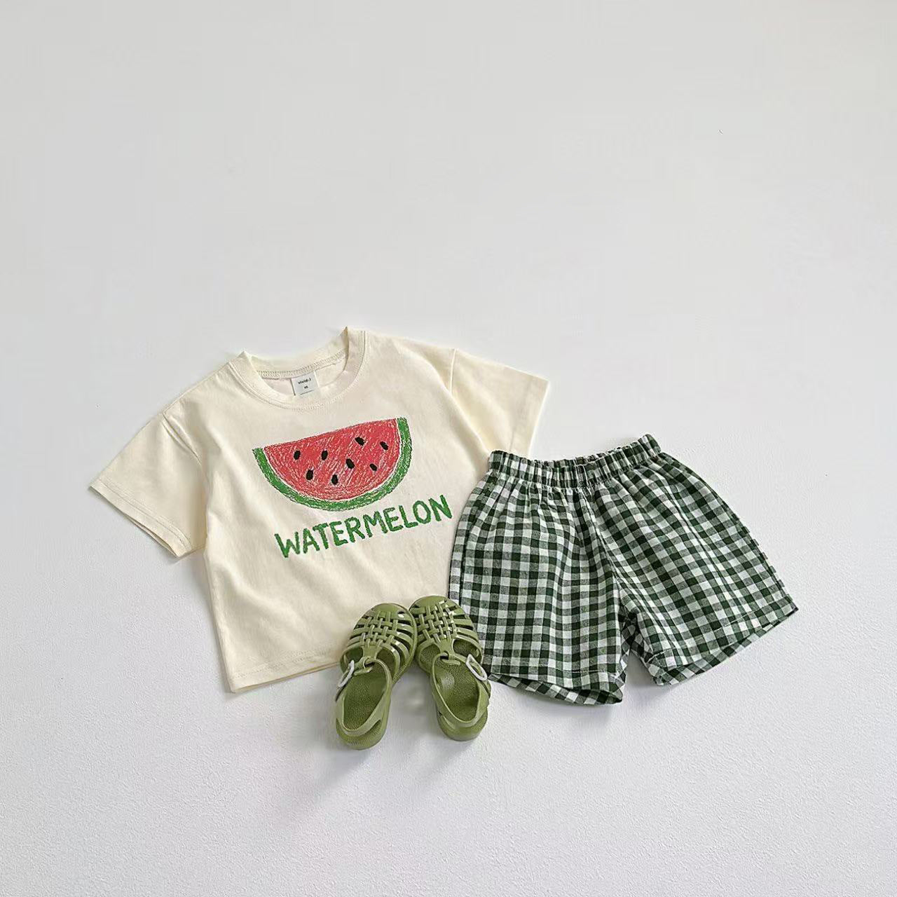 Ensemble à carreaux pour enfants avec imprimé de lettres et de fruits