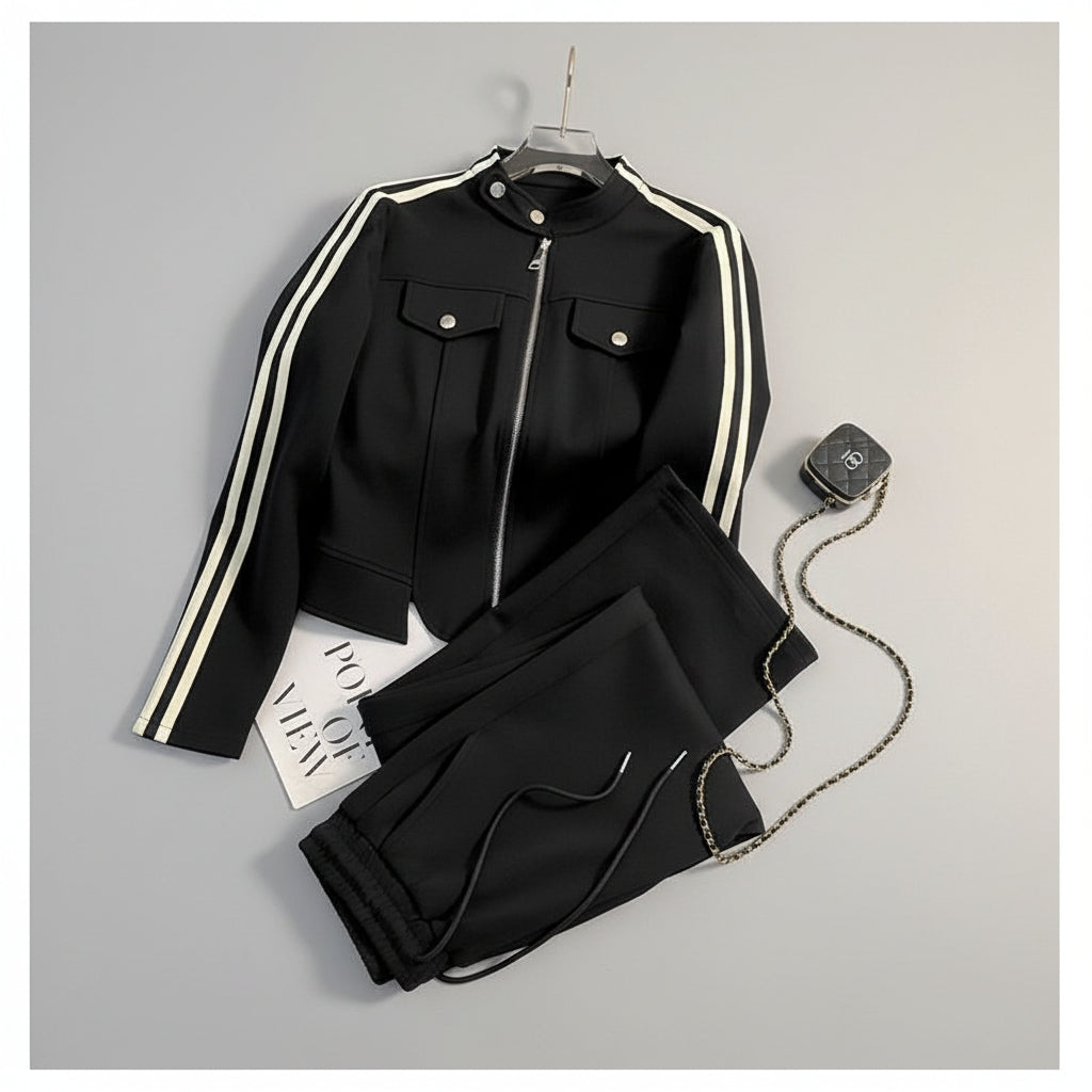 Ensemble sportif  : sweat zippé et pantalon large
