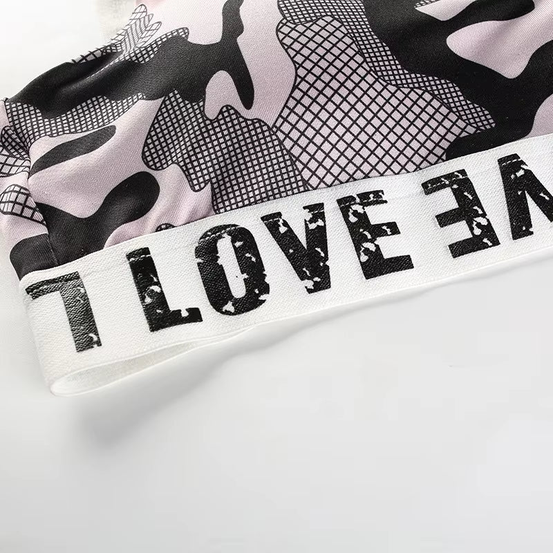 Ensemble de fitness femme rose composé d'un débardeur court et d'un legging, 2 pièces, style camouflage sexy, idéal pour l'été.